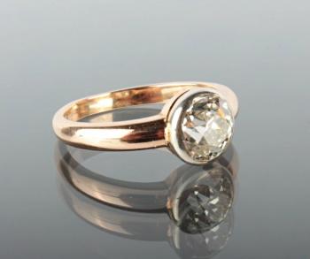 Zlatý prsten s briliantem 1,75 ct