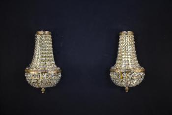 Párové nástěnné lampy s křišťálky