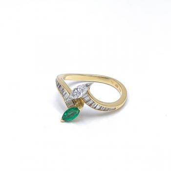 Briliantový prsten se smaragdem