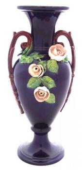 Modrá váza s reliéfními růžemi - Bloch, Dubí u Tep