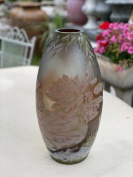 Váza ve stylu Gallé 