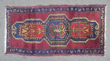 Perský koberec ( 115 x 57,5 cm )  