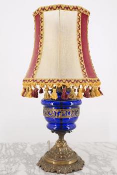 Starožitná lampa s měchýřovým stínidlem Renovovaná