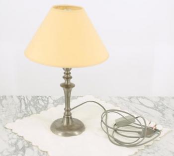 Starožitná cínová lampička Les Potstainiers