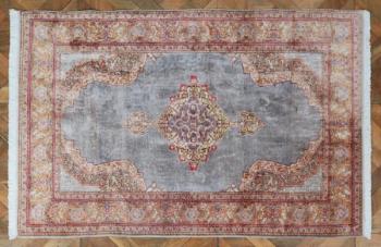 Hedvábný turecký koberec Kayseri 180 X 119 cm