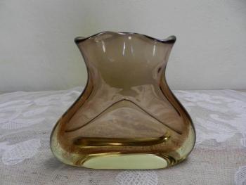  Autorská váza z hutního skla - Čechy