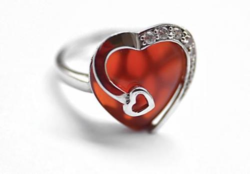 Extravagantní stříbrný prsten srdce