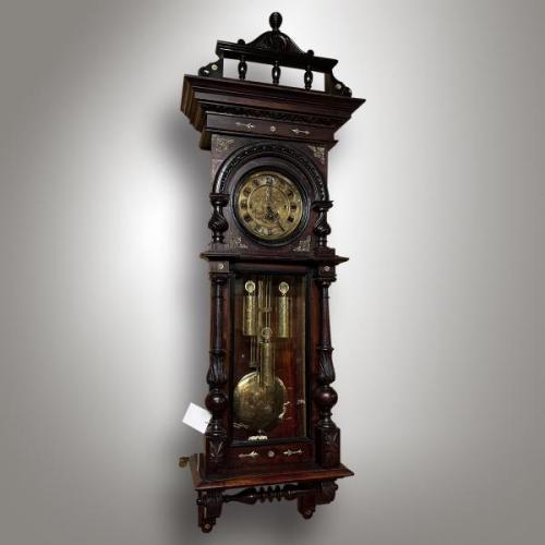 Pendlov tvrov hodiny, 1880