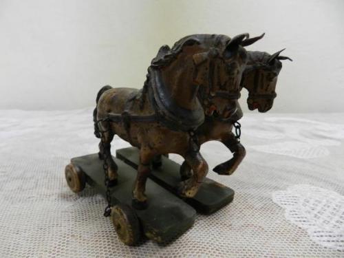Hračka, model koně, 19. stol.